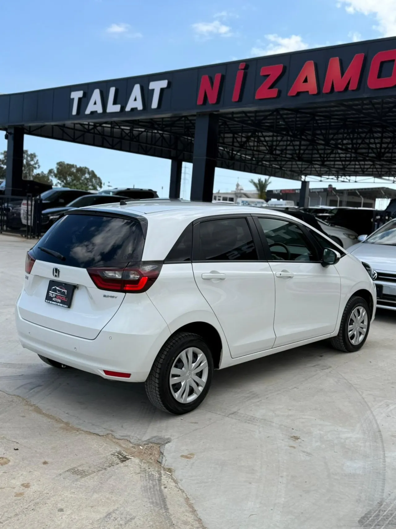 2023 Honda Fit 1.5 Hybrid 4WD Automatic Kıbrıs | KKTC İkinci El Satılık Araba - Thumbnail 6