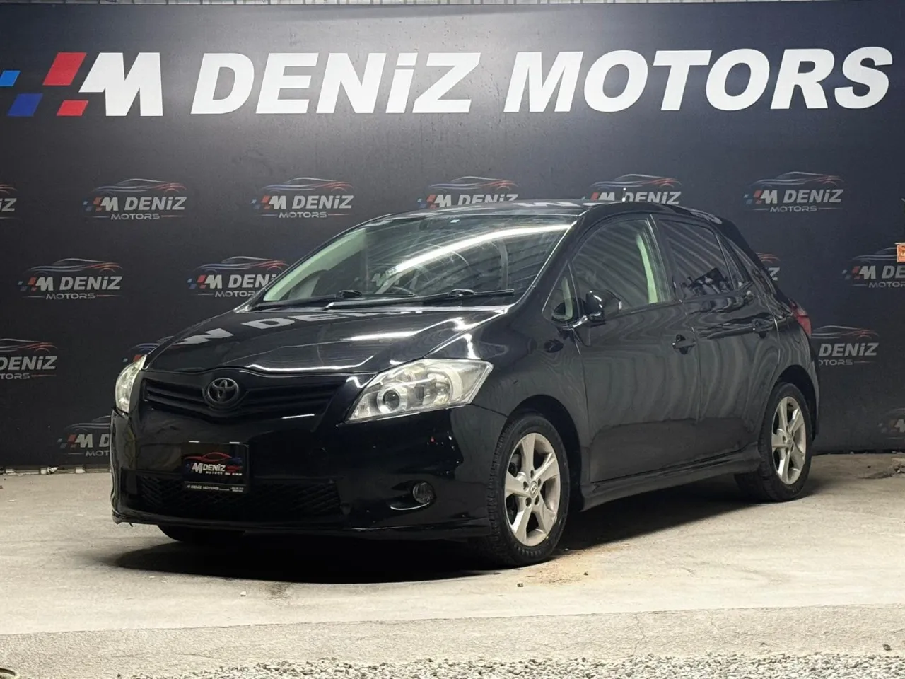 2011 Toyota Auris 1.5 Kıbrıs | KKTC İkinci El Satılık Araba - Thumbnail 3