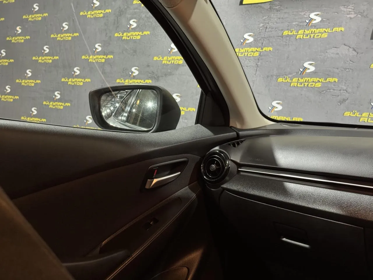 2022 Mazda 2 1.5 Sky-G Kıbrıs | KKTC İkinci El Satılık Araba - Thumbnail 5