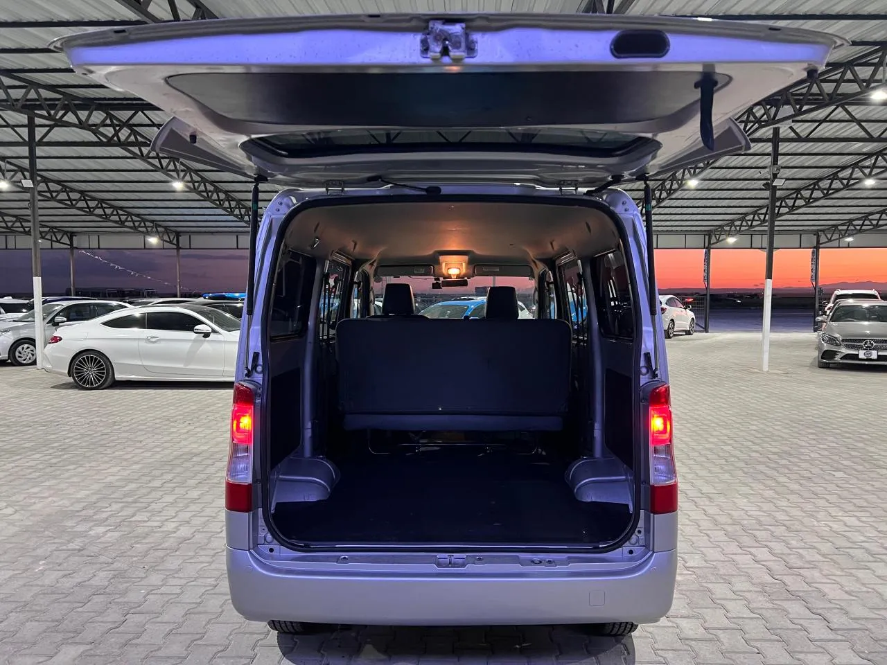 2019 Toyota Town Ace  Kıbrıs | KKTC İkinci El Satılık Araba - Thumbnail 3