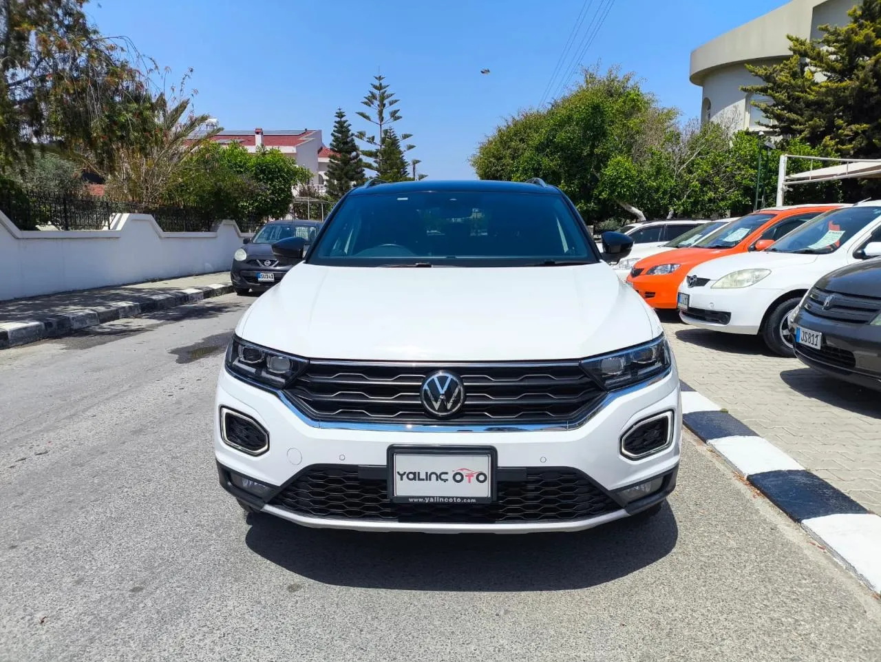 2021 Volkswagen T-Roc  Kıbrıs | KKTC İkinci El Satılık Araba - Thumbnail 4