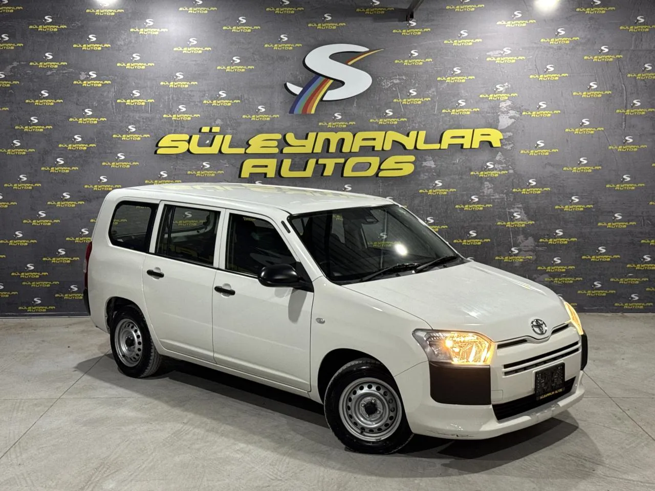 2021 Toyota Probox 1.3 i Kıbrıs | KKTC İkinci El Satılık Araba - Fotoğraf 1