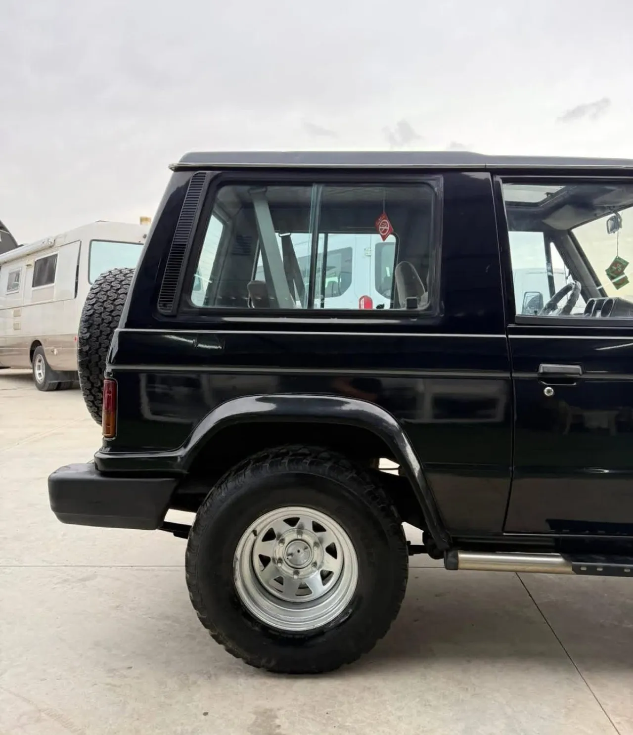 1989 Mitsubishi Pajero 2.5 TD Kıbrıs | KKTC İkinci El Satılık Araba - Thumbnail 6
