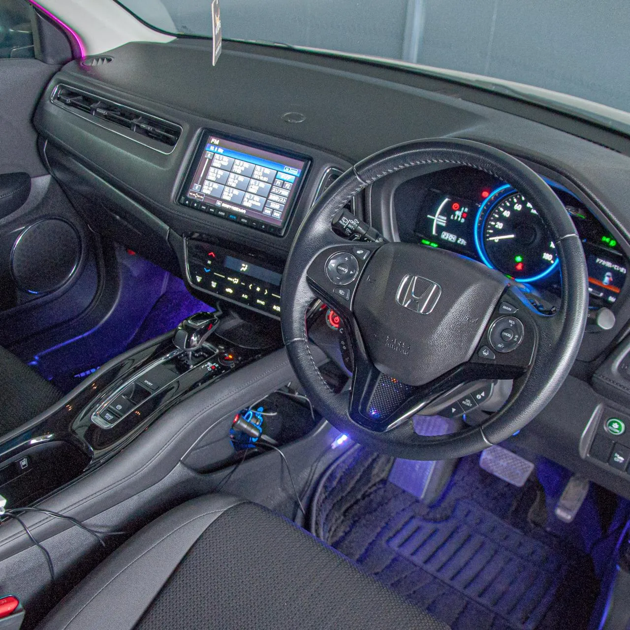 2020 Honda Vezel 1.5 i-VTEC Hybrid Automatic Kıbrıs | KKTC İkinci El Satılık Araba - Thumbnail 7
