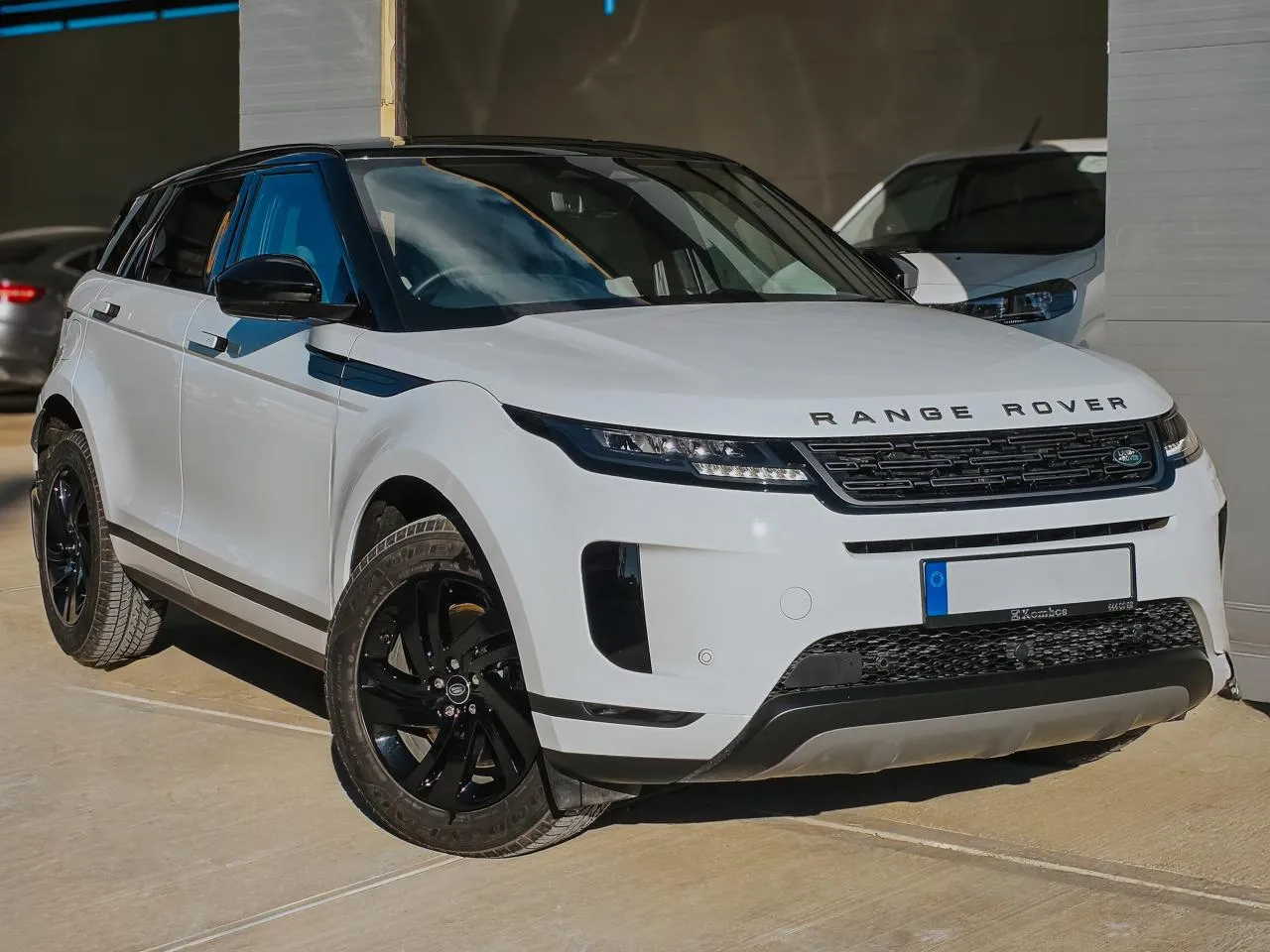 2025 Land Rover Range Rover Evoque D200 Kıbrıs | KKTC İkinci El Satılık Araba - Thumbnail 6