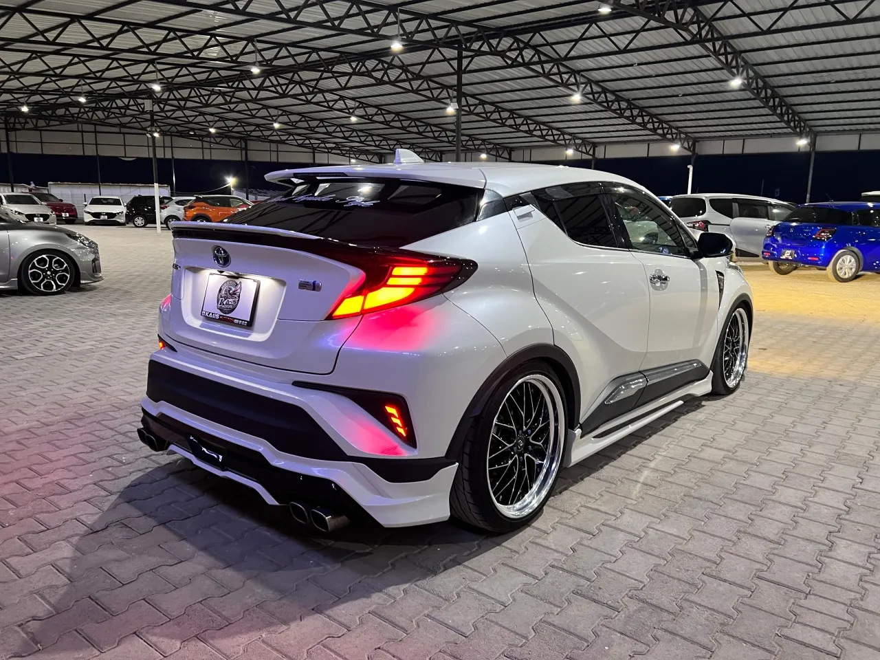2021 Toyota C-HR 1.8 Hybrid Kıbrıs | KKTC İkinci El Satılık Araba - Thumbnail 3