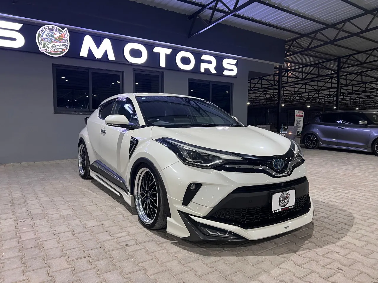 2021 Toyota C-HR 1.8 Hybrid Kıbrıs | KKTC İkinci El Satılık Araba - Thumbnail 5