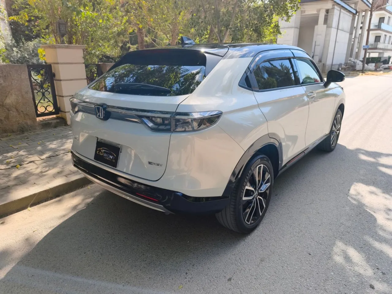 2022 Honda Vezel 1.5 i-VTEC Hybrid Automatic Kıbrıs | KKTC İkinci El Satılık Araba - Thumbnail 5
