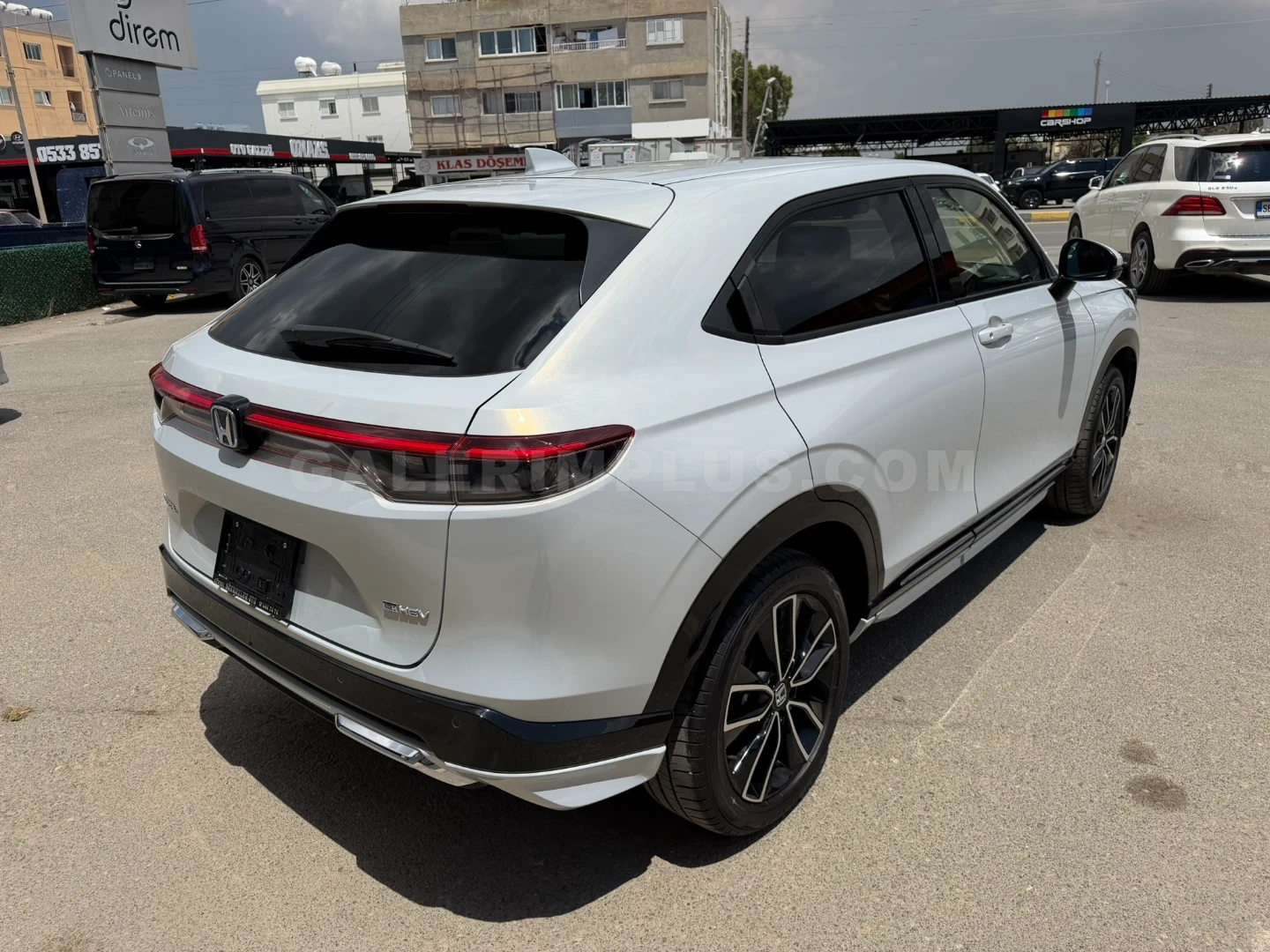 2022 Honda Vezel 1.5 i-VTEC Hybrid Automatic Kıbrıs | KKTC İkinci El Satılık Araba - Thumbnail 5