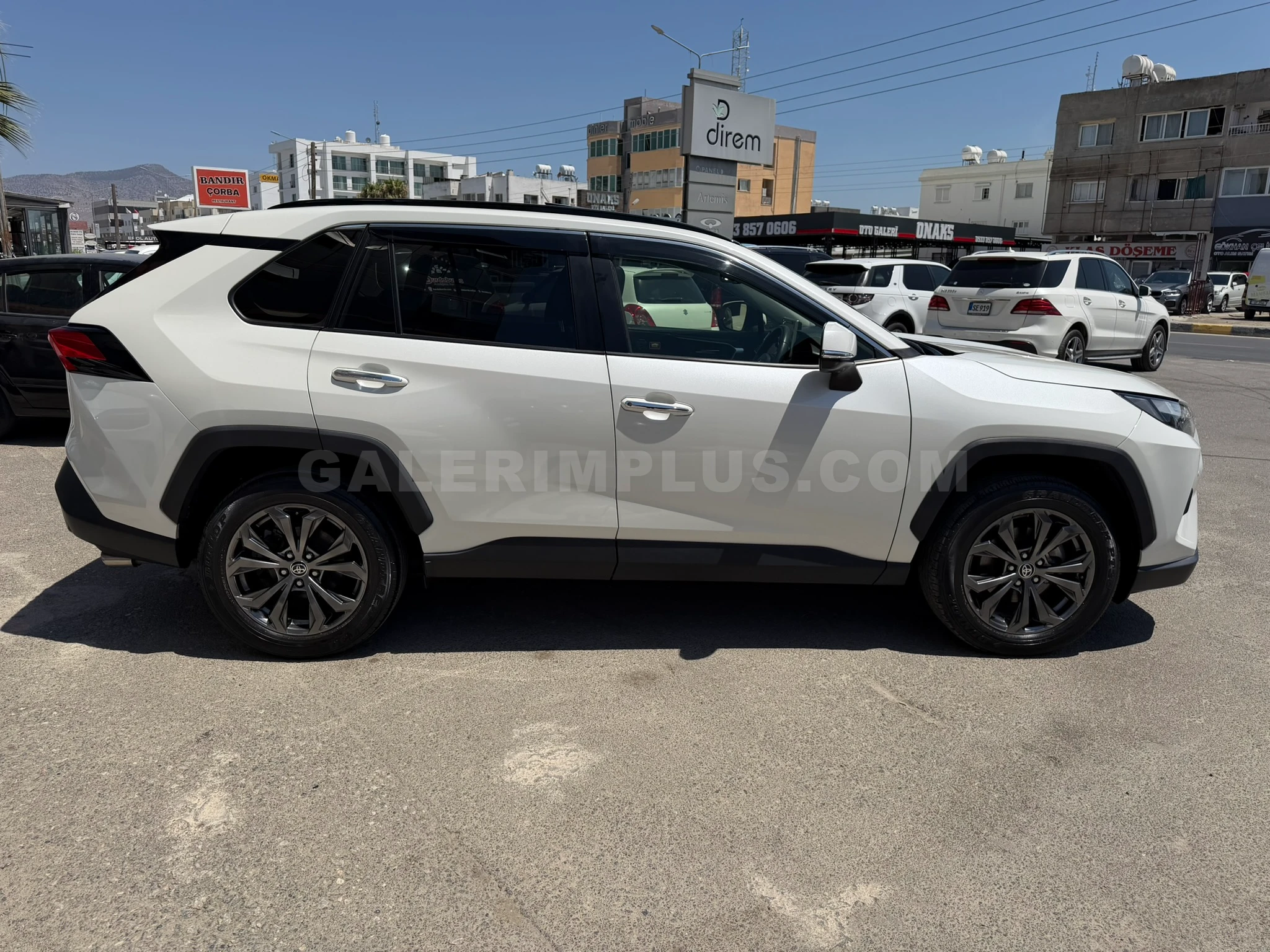 2022 Toyota RAV4 2.5 Hybrid Kıbrıs | KKTC İkinci El Satılık Araba - Thumbnail 5