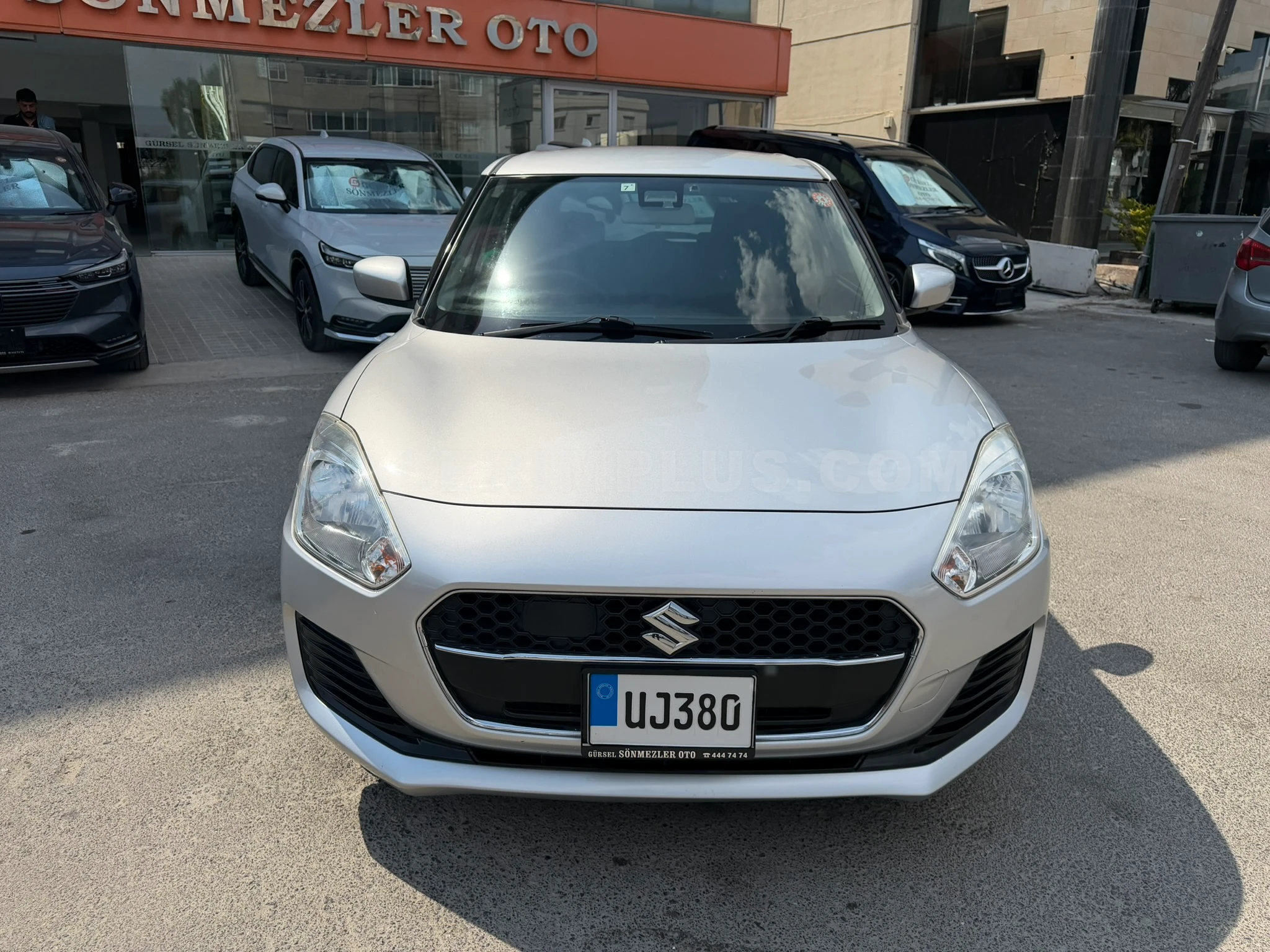 2018 Suzuki Swift 1.2 Kıbrıs | KKTC İkinci El Satılık Araba - Thumbnail 3