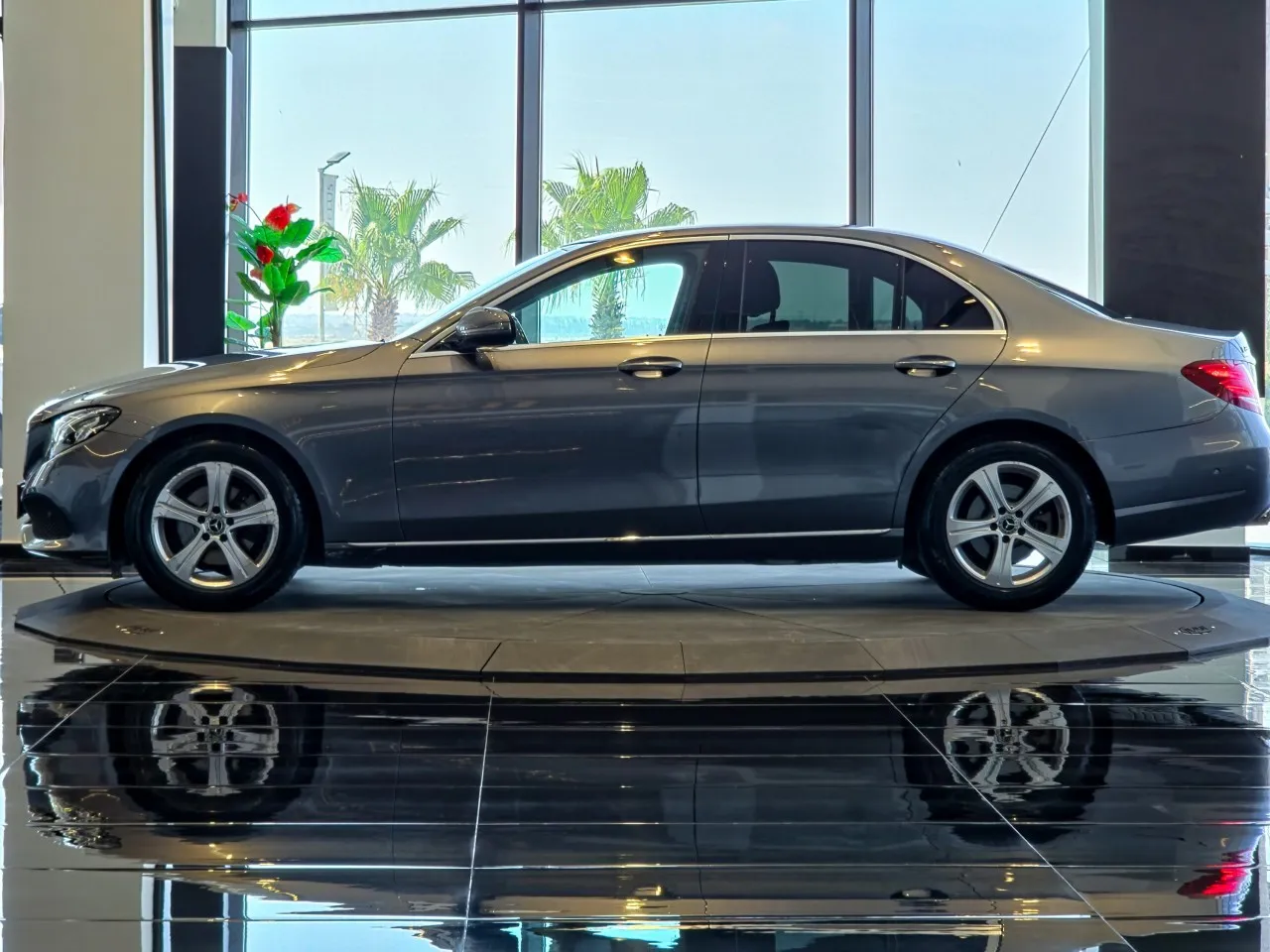 2017 Mercedes-Benz E Serisi E 220 d Kıbrıs | KKTC İkinci El Satılık Araba - Thumbnail 2