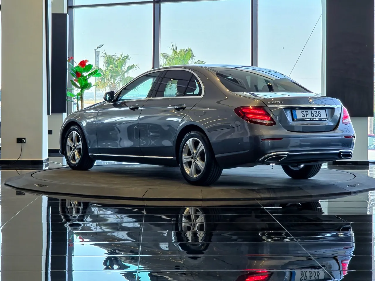 2017 Mercedes-Benz E Serisi E 220 d Kıbrıs | KKTC İkinci El Satılık Araba - Thumbnail 3