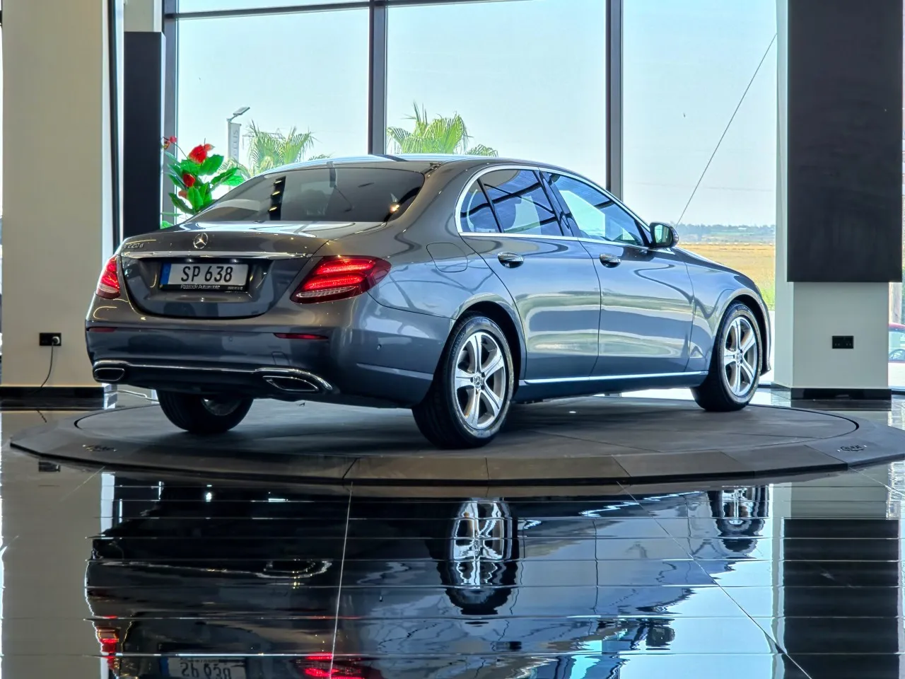 2017 Mercedes-Benz E Serisi E 220 d Kıbrıs | KKTC İkinci El Satılık Araba - Thumbnail 4