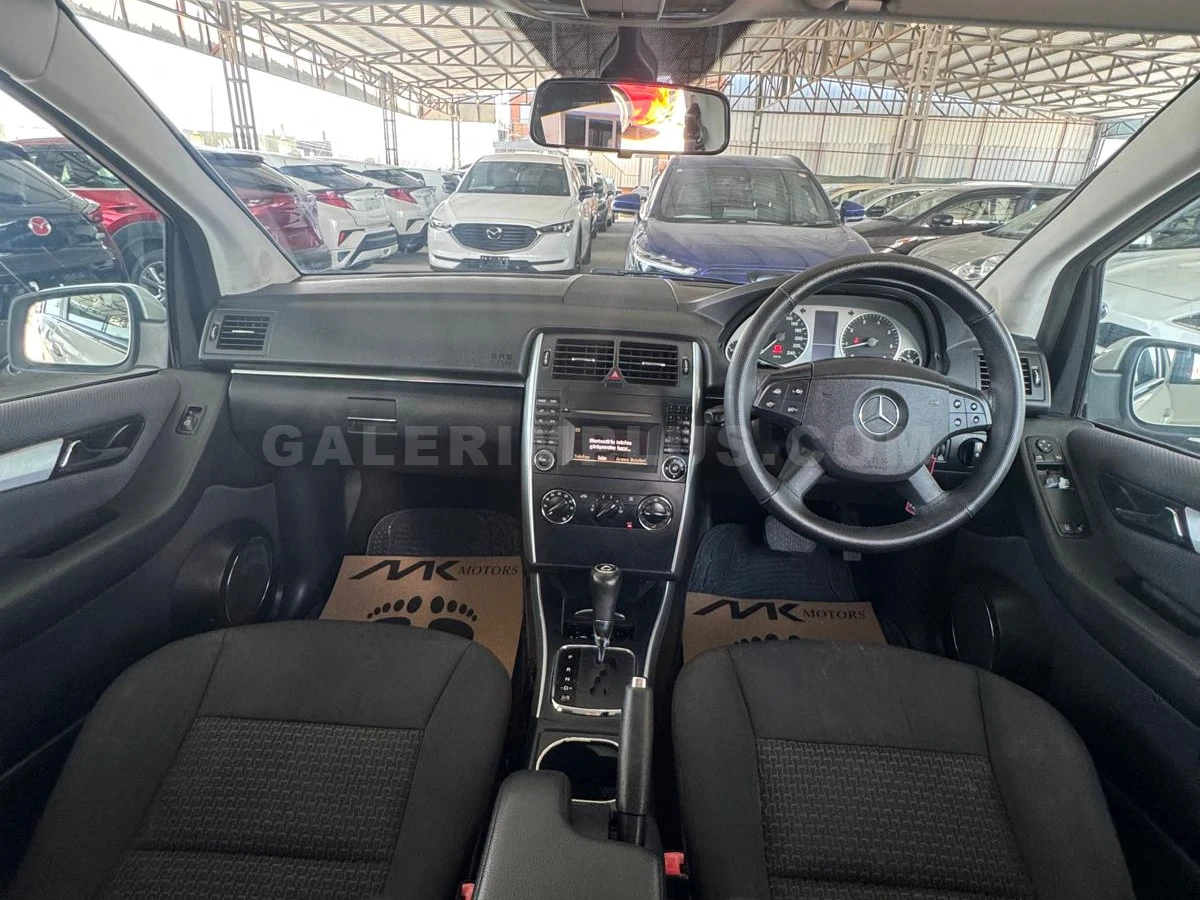 2010 Mercedes-Benz 190 190 Kıbrıs | KKTC İkinci El Satılık Araba - Thumbnail 8