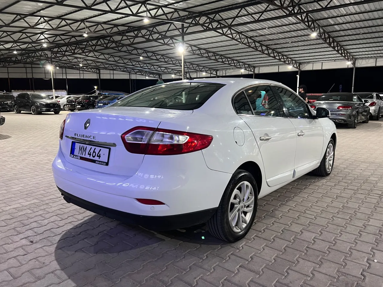 2013 Renault Fluence 1.6 Kıbrıs | KKTC İkinci El Satılık Araba - Thumbnail 5
