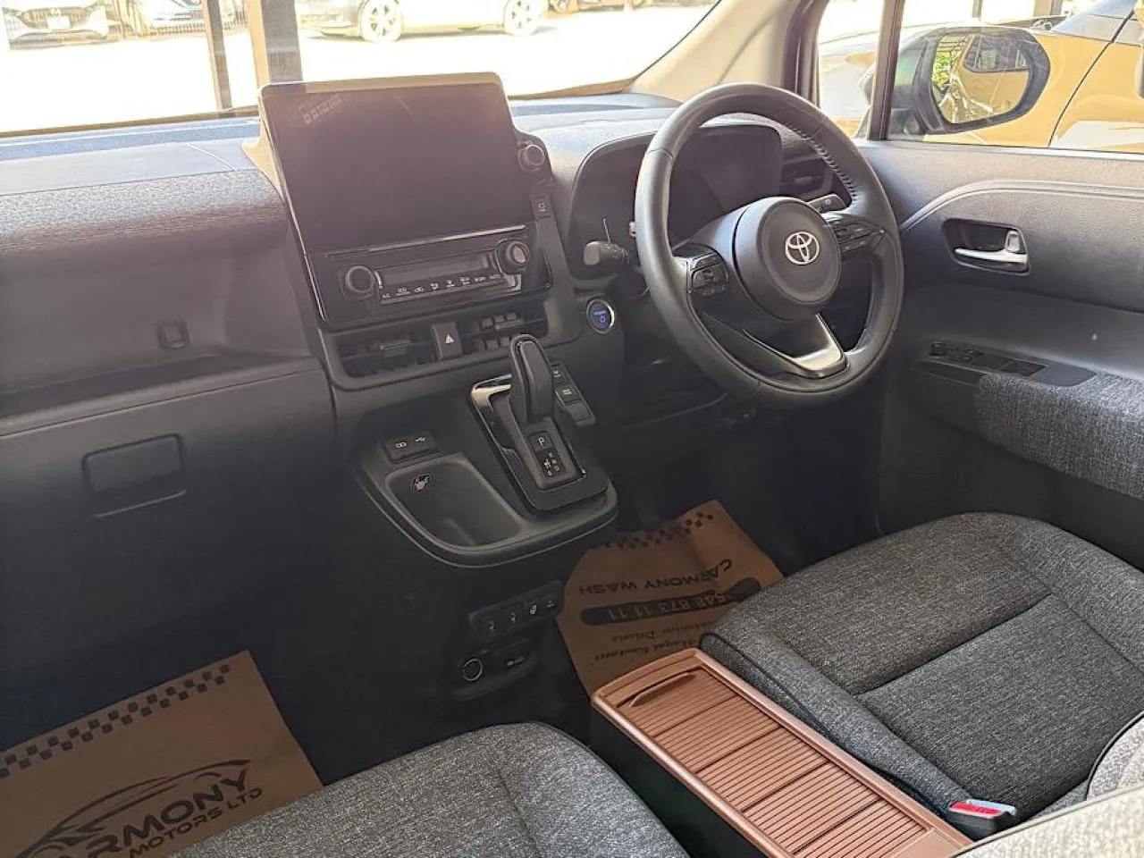 2023 Toyota Sienta 1.5 Hybrid CVT Kıbrıs | KKTC İkinci El Satılık Araba - Thumbnail 8