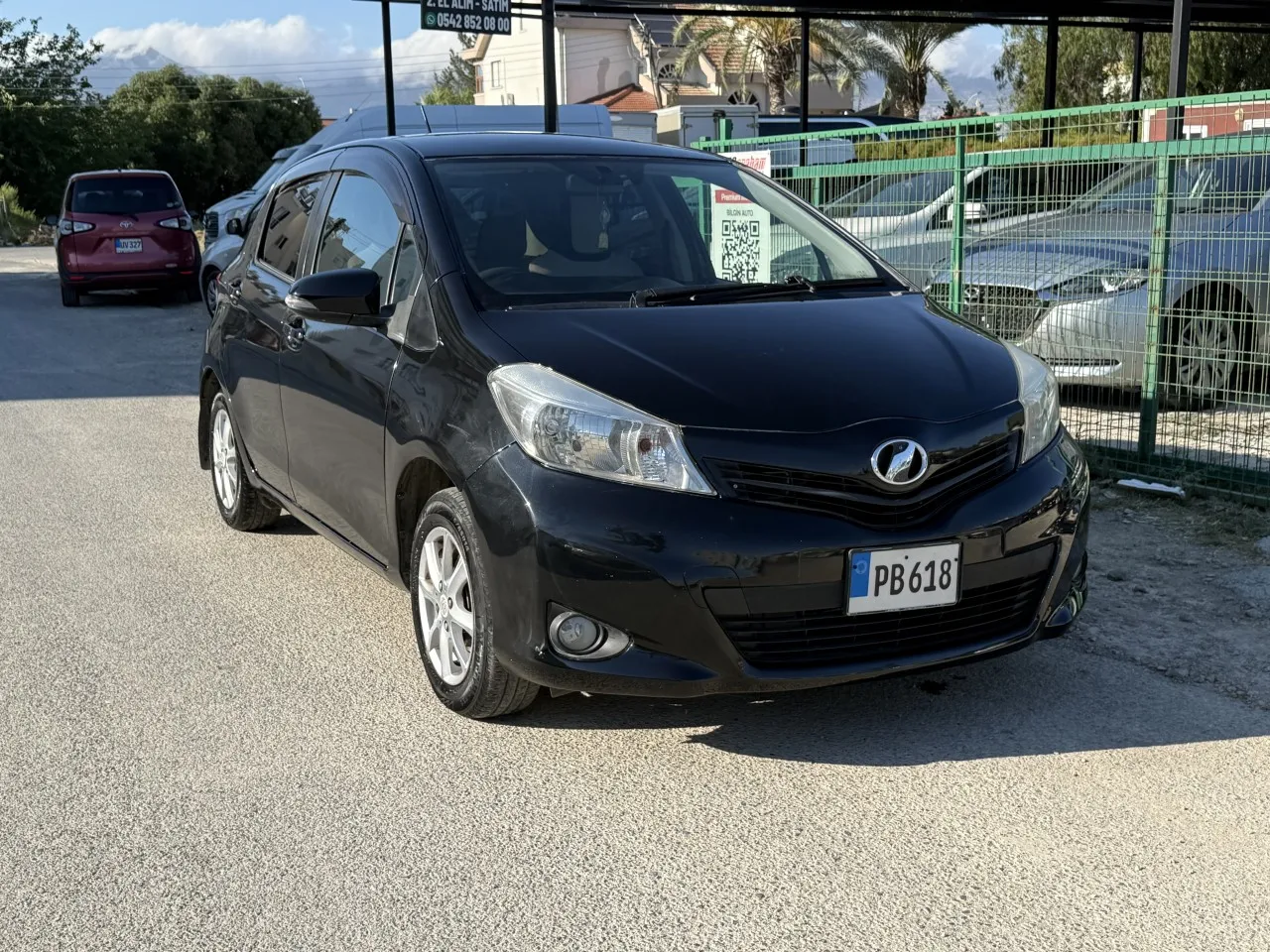 2011 Toyota Vitz 1.3 Kıbrıs | KKTC İkinci El Satılık Araba - Fotoğraf 1