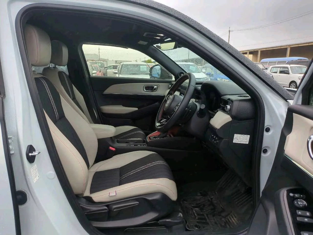 2023 Honda Vezel 1.5 i-VTEC Hybrid Automatic Kıbrıs | KKTC İkinci El Satılık Araba - Thumbnail 3