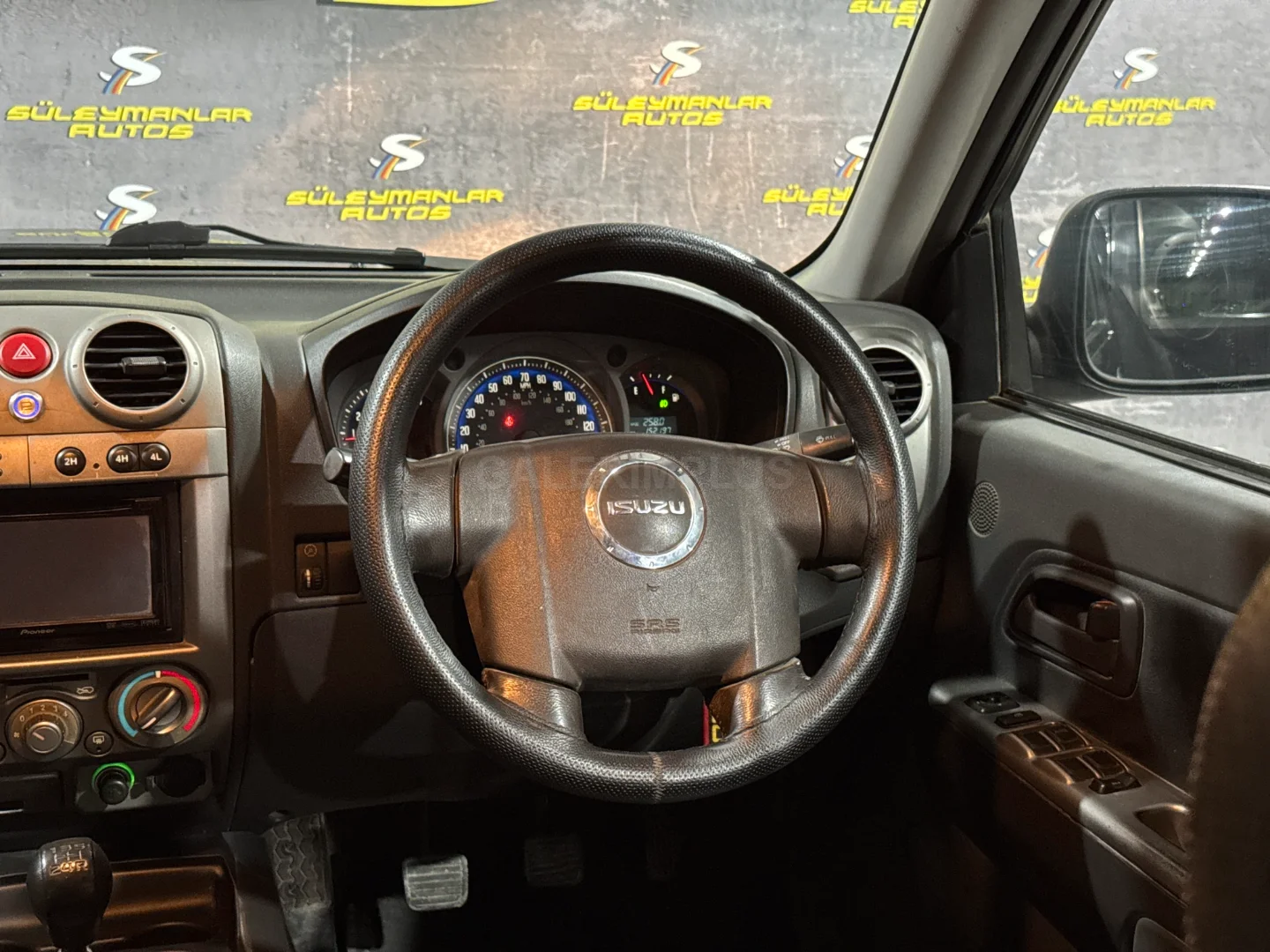2024 Isuzu D-Max  Kıbrıs | KKTC İkinci El Satılık Araba - Thumbnail 8