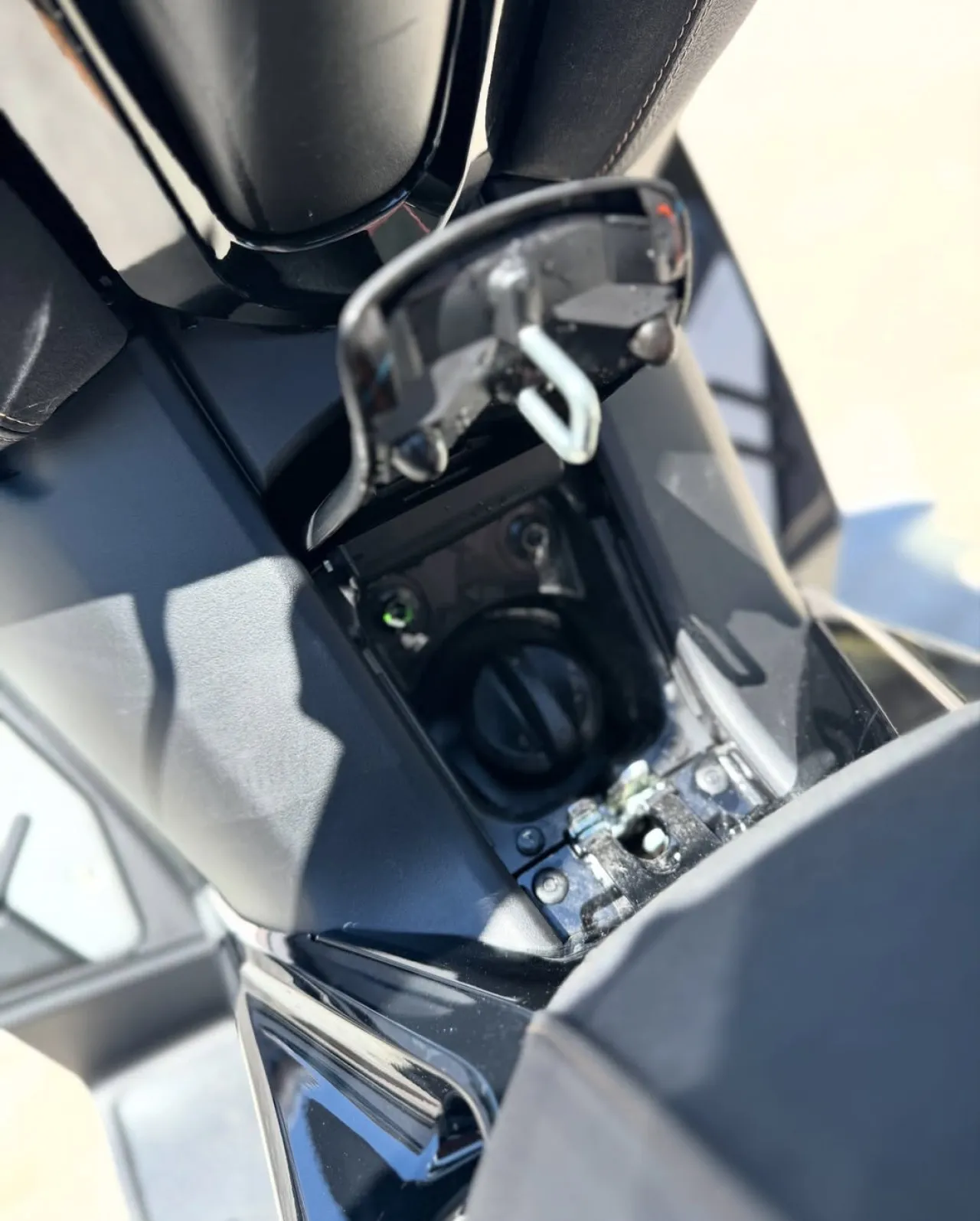 2024 Yamaha XMAX  Kıbrıs | KKTC İkinci El Satılık Araba - Thumbnail 8