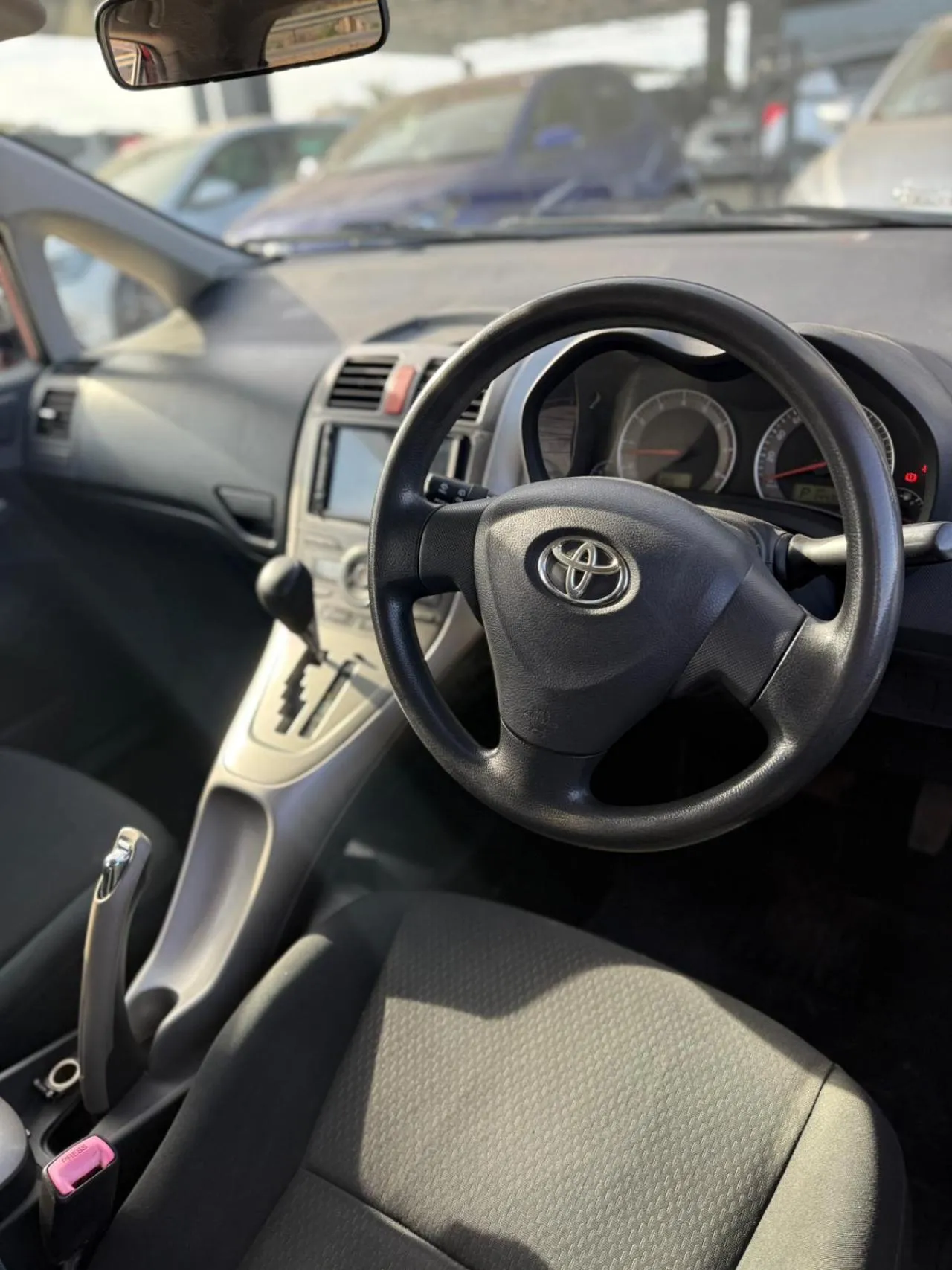 2008 Toyota Auris 1.5 Kıbrıs | KKTC İkinci El Satılık Araba - Thumbnail 6