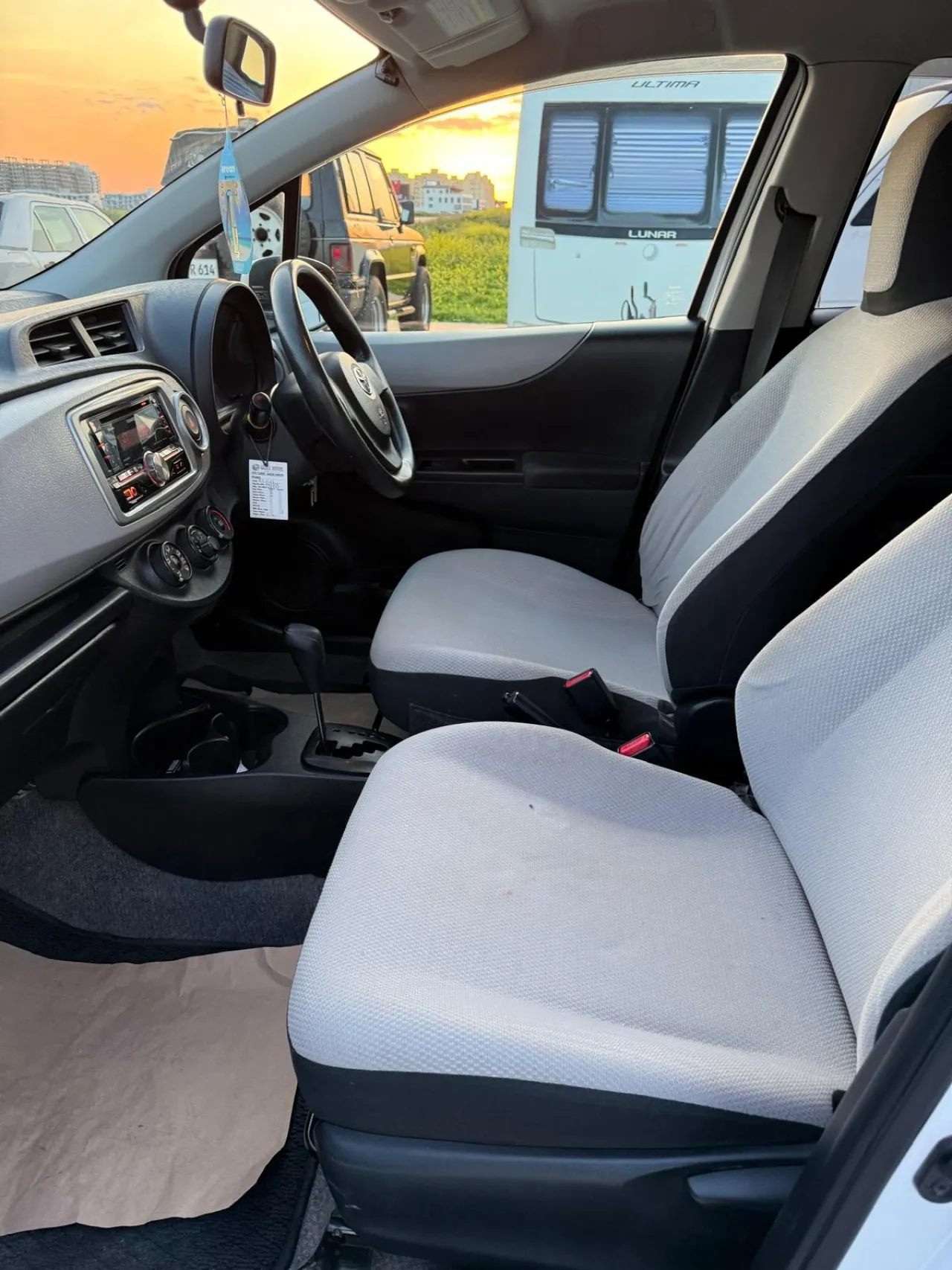 2012 Toyota Vitz 1.0 i 16V Automatic Kıbrıs | KKTC İkinci El Satılık Araba - Thumbnail 6