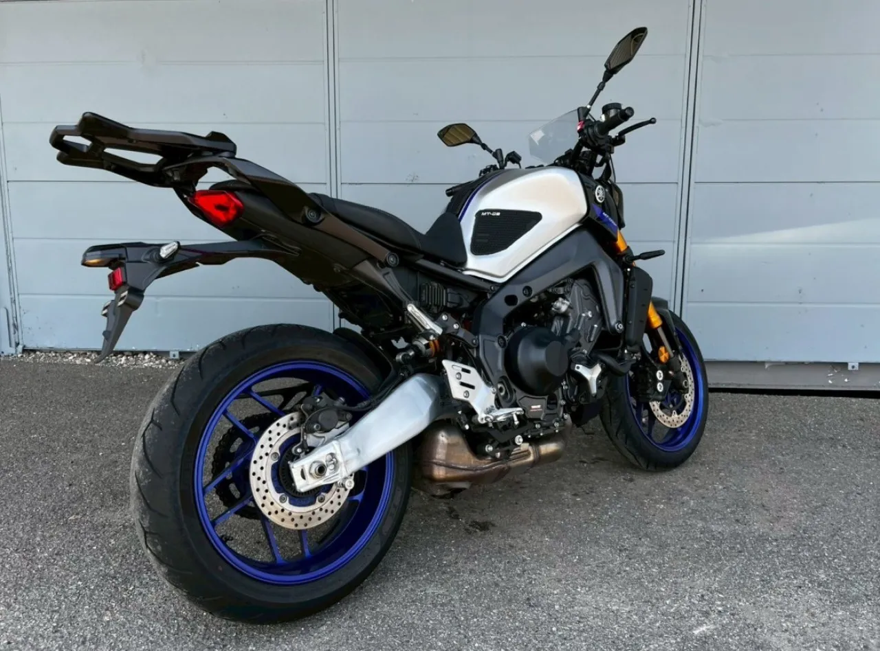 2024 Yamaha MT-09  Kıbrıs | KKTC İkinci El Satılık Araba - Thumbnail 4
