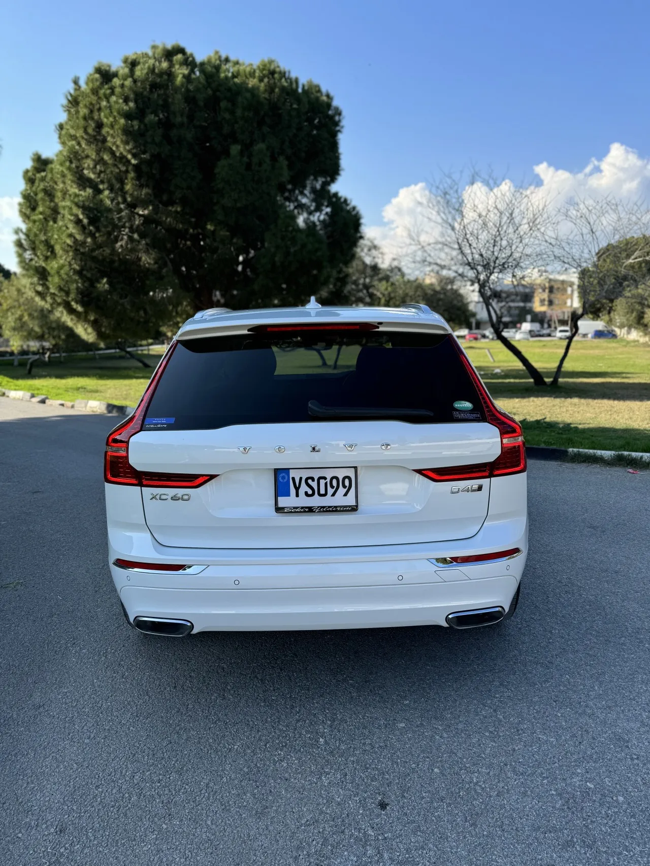 2020 Volvo XC60 2.0 D4 Kıbrıs | KKTC İkinci El Satılık Araba - Thumbnail 3
