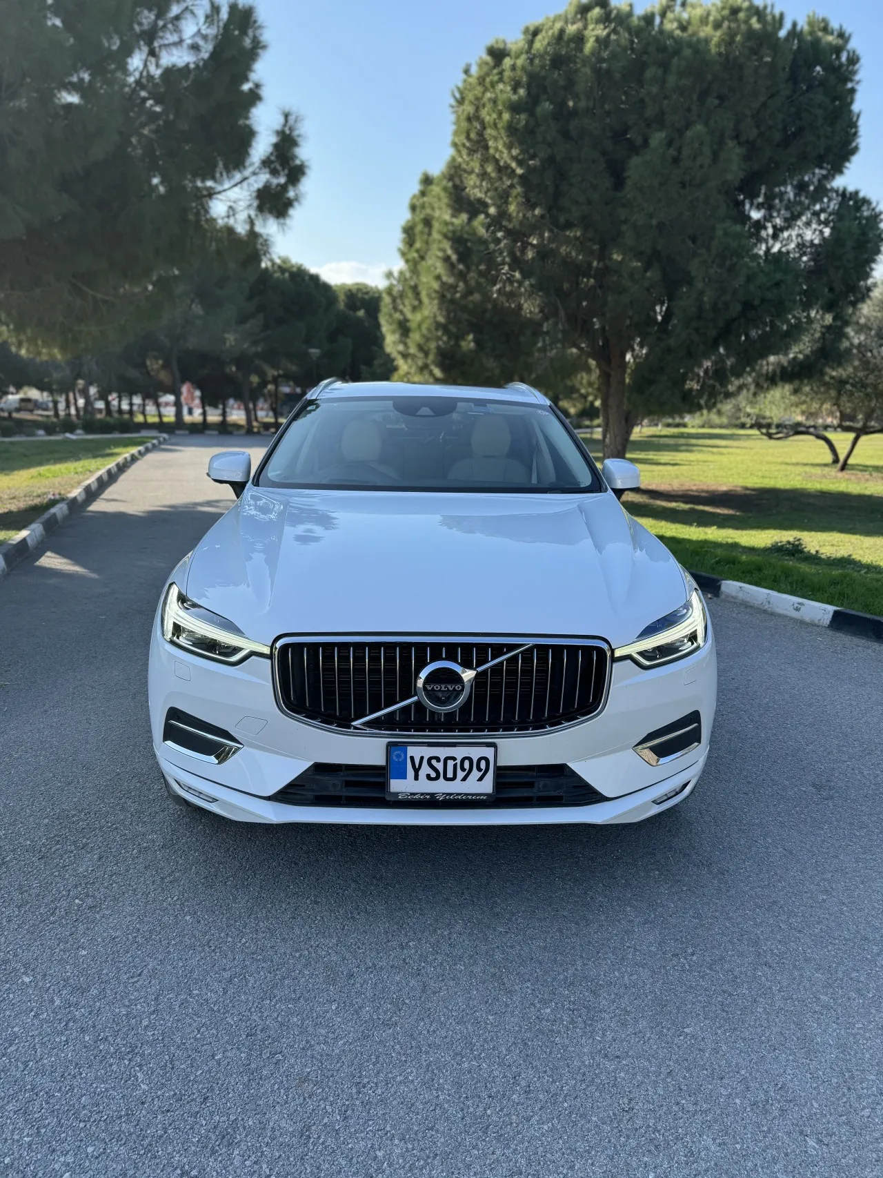 2020 Volvo XC60 2.0 D4 Kıbrıs | KKTC İkinci El Satılık Araba - Thumbnail 4