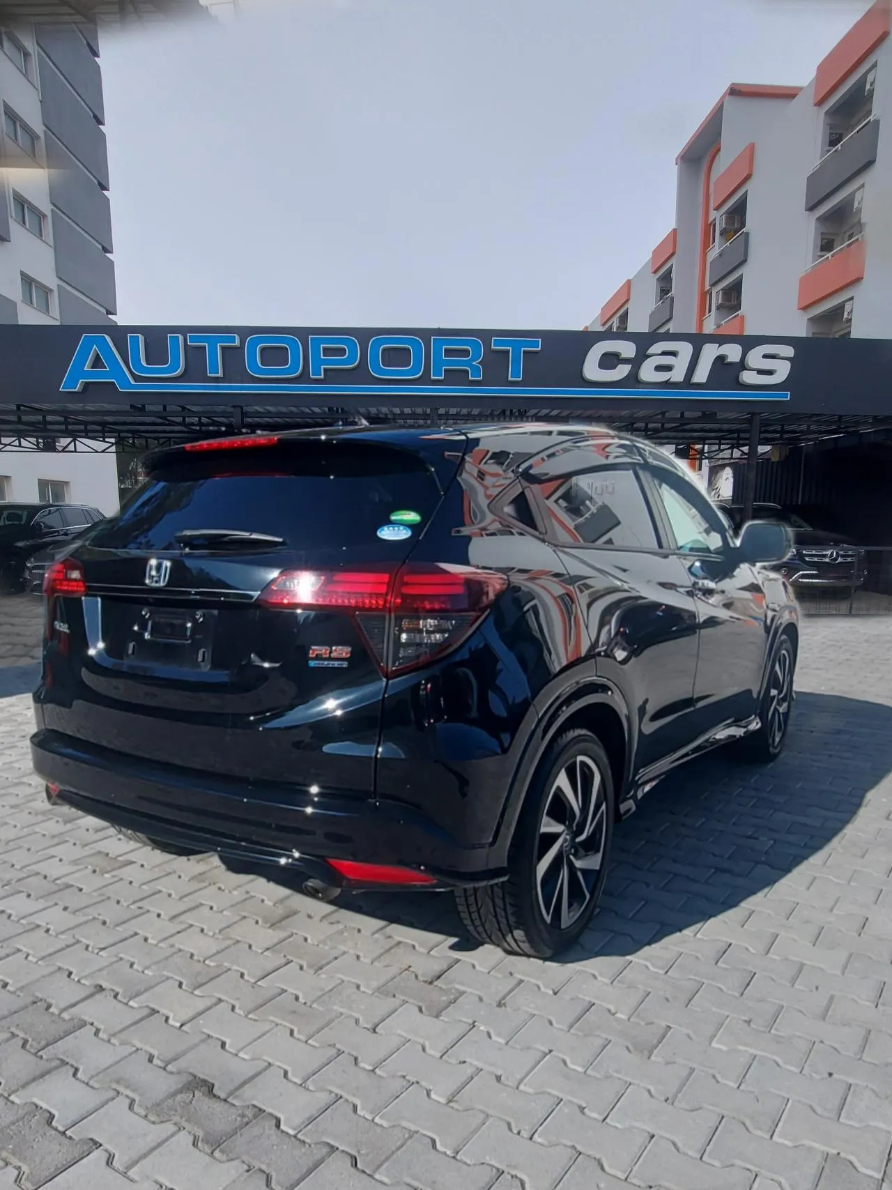 2020 Honda Vezel 1.5 i-VTEC Hybrid 4WD Automatic Kıbrıs | KKTC İkinci El Satılık Araba - Thumbnail 3