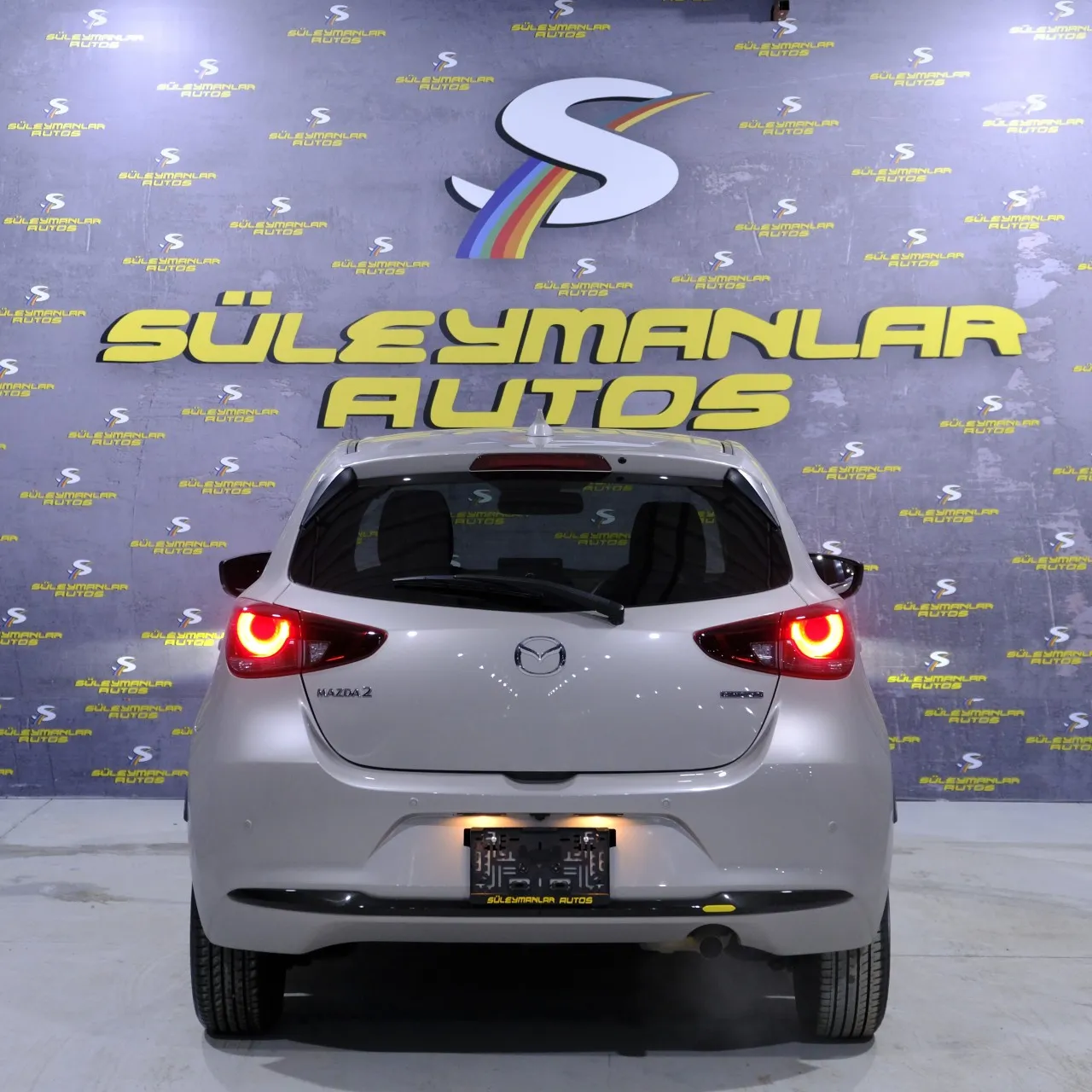 2023 Mazda 2 1.5 Skyactiv-D Kıbrıs | KKTC İkinci El Satılık Araba - Thumbnail 8