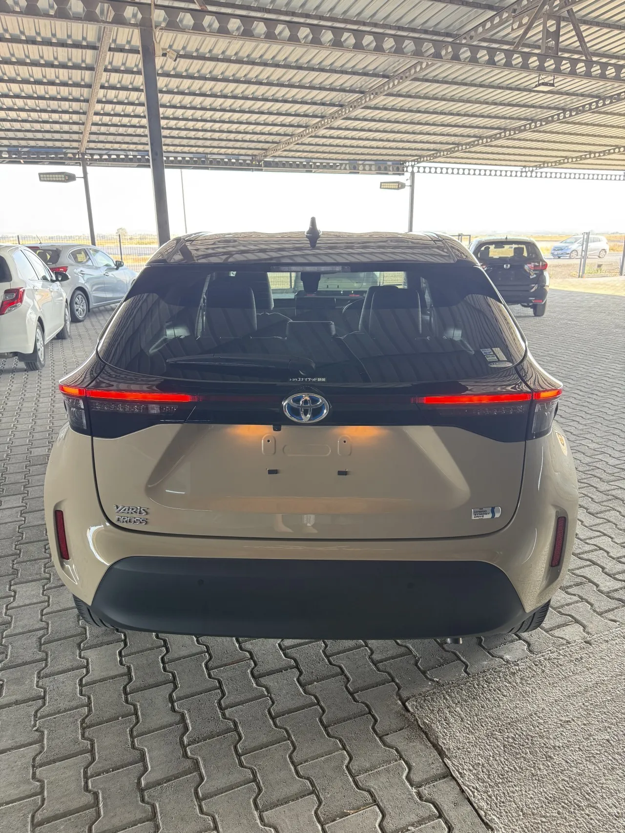 2023 Toyota Yaris 1.5 Hybrid Kıbrıs | KKTC İkinci El Satılık Araba - Thumbnail 5