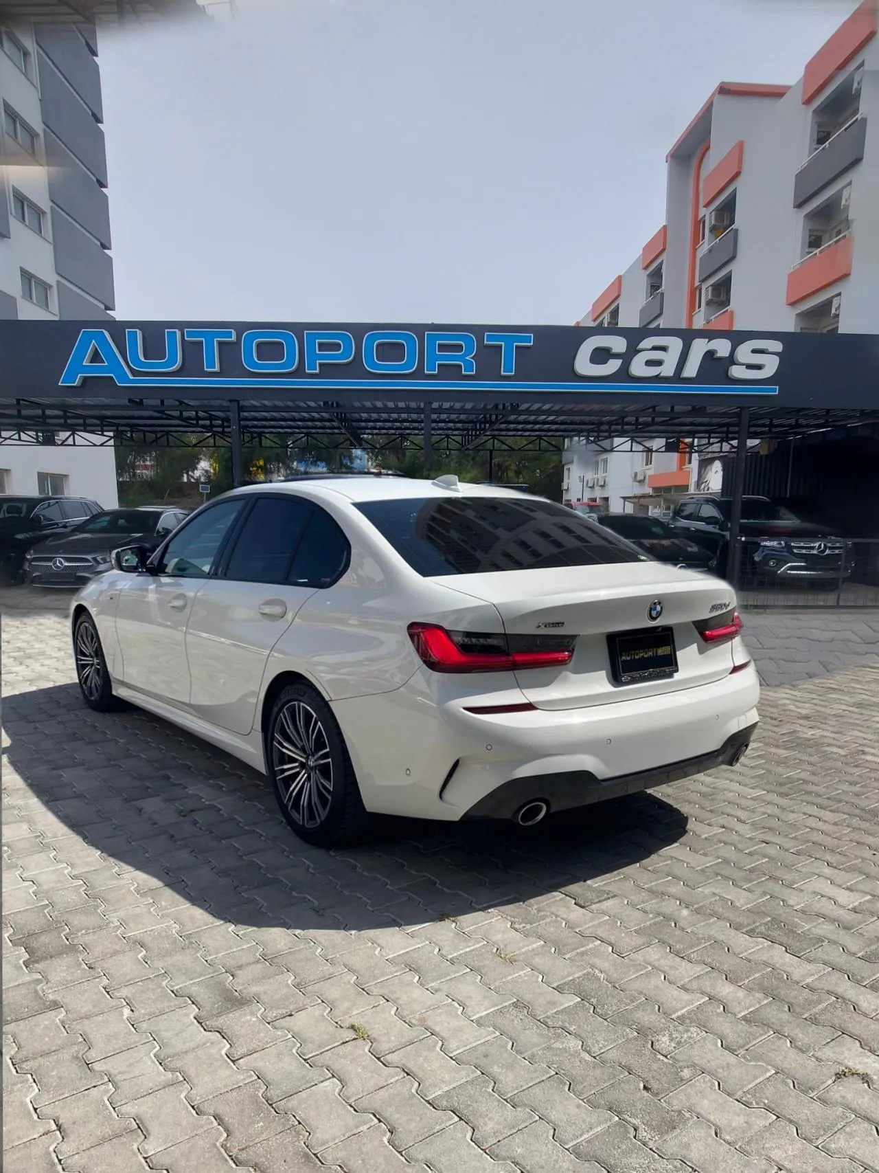 2021 BMW 3 Serisi 320d xDrive Kıbrıs | KKTC İkinci El Satılık Araba - Thumbnail 4