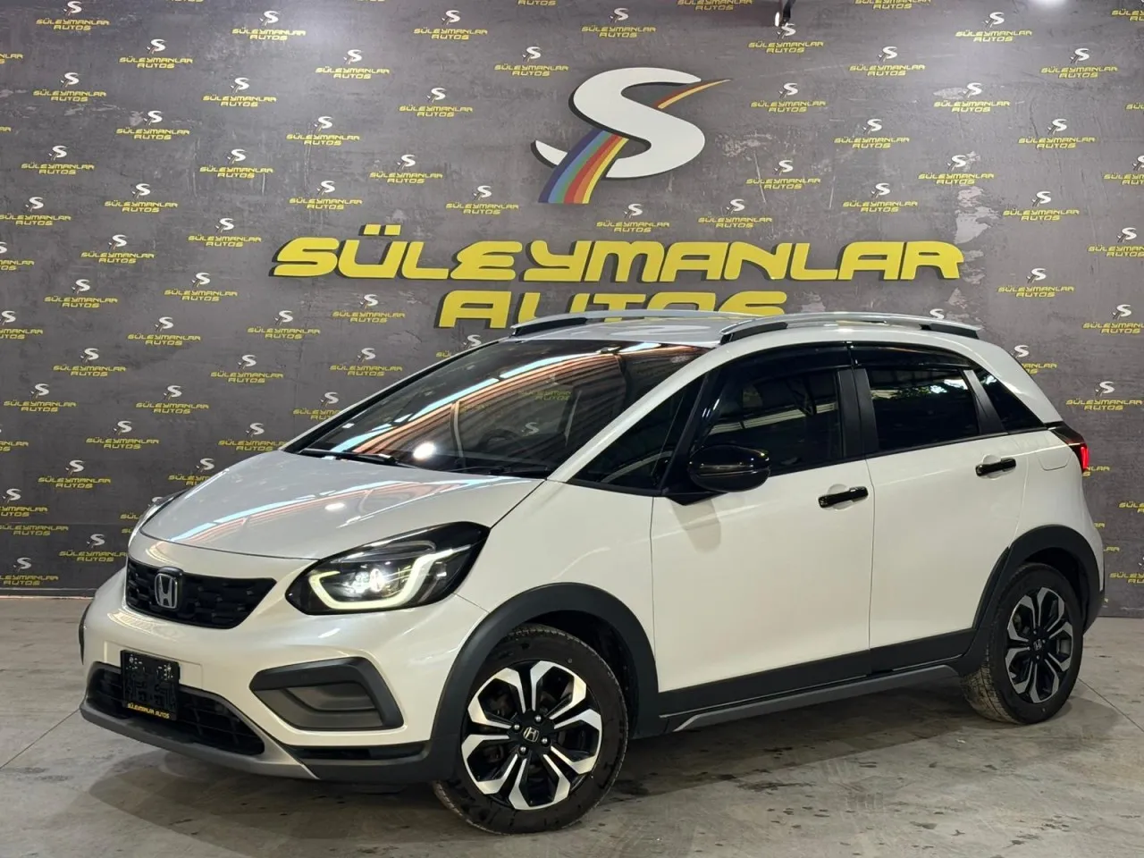 2023 Honda Fit 1.5 Crosstar Kıbrıs | KKTC İkinci El Satılık Araba - Thumbnail 2