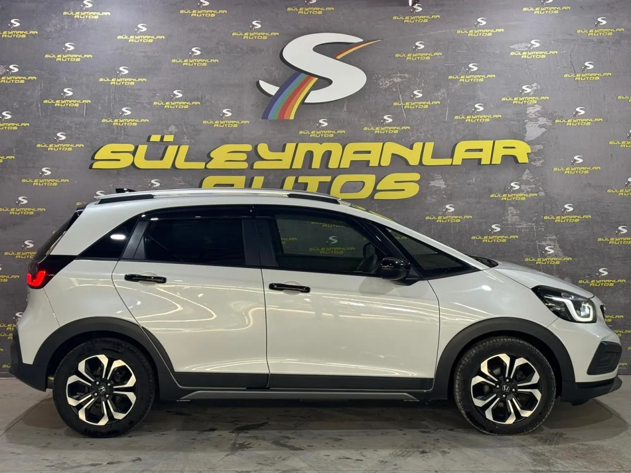 2023 Honda Fit 1.5 Crosstar Kıbrıs | KKTC İkinci El Satılık Araba - Thumbnail 3