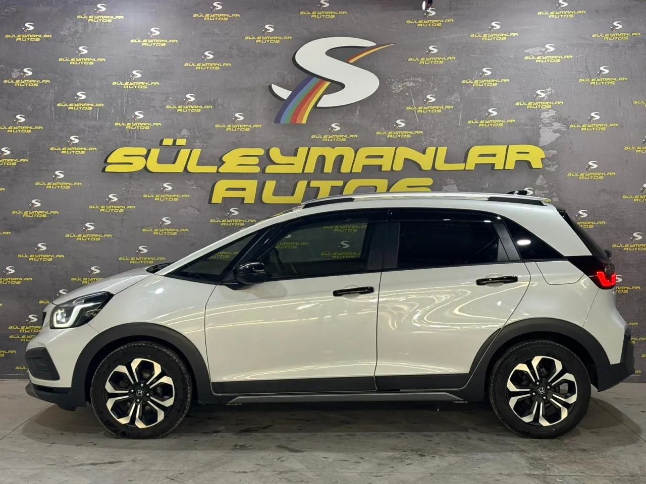 2023 Honda Fit 1.5 Crosstar Kıbrıs | KKTC İkinci El Satılık Araba - Thumbnail 4