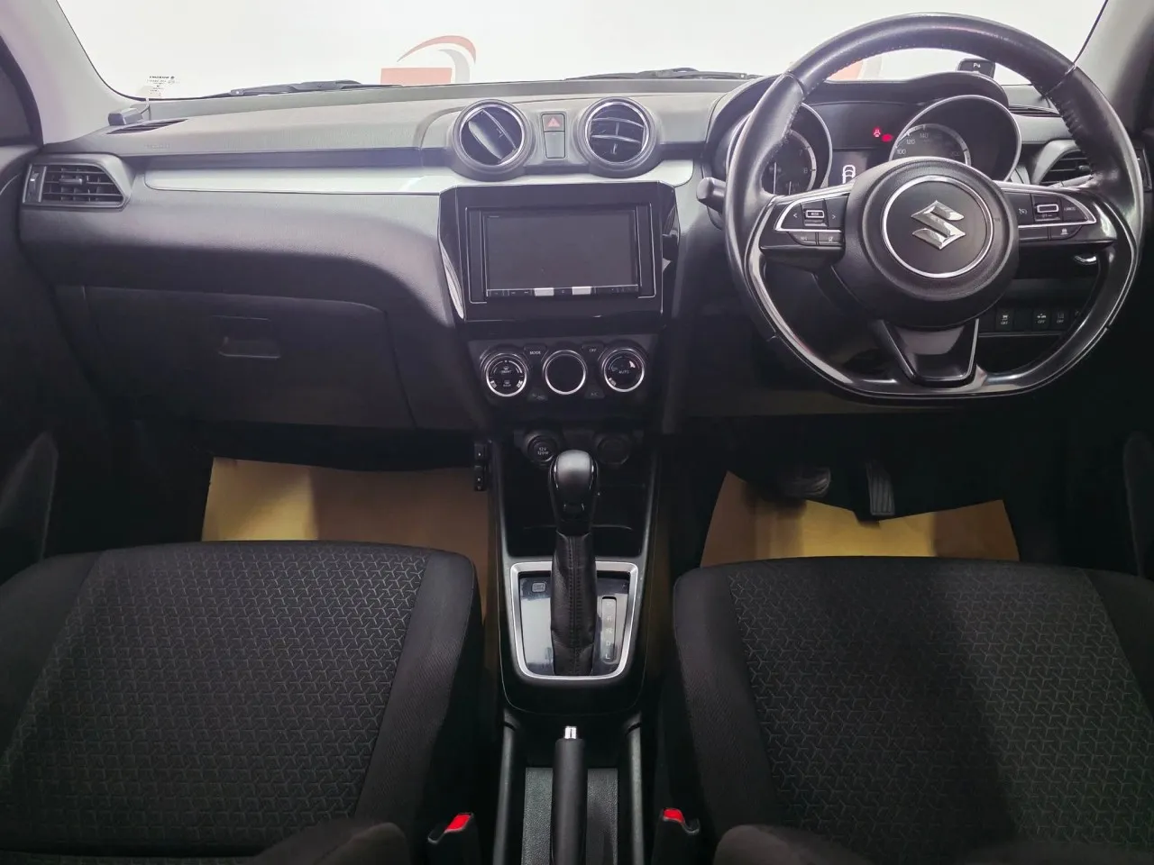 2020 Suzuki Swift 1.2 Kıbrıs | KKTC İkinci El Satılık Araba - Thumbnail 4