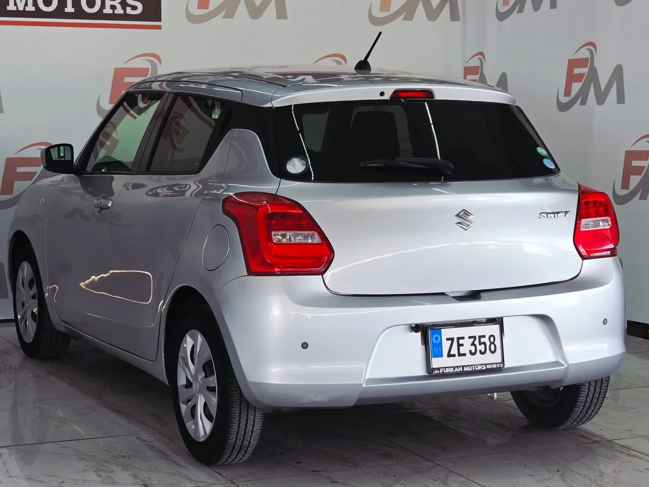 2020 Suzuki Swift 1.2 Kıbrıs | KKTC İkinci El Satılık Araba - Thumbnail 8