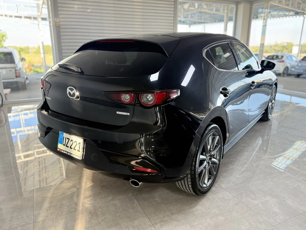 2021 Mazda 3 1.5 SkyActive-G Kıbrıs | KKTC İkinci El Satılık Araba - Thumbnail 4