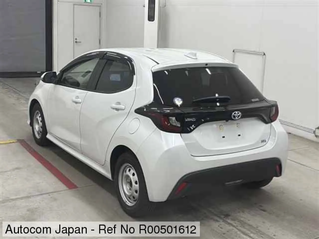 2023 Toyota Yaris 1.5 Kıbrıs | KKTC İkinci El Satılık Araba - Thumbnail 2