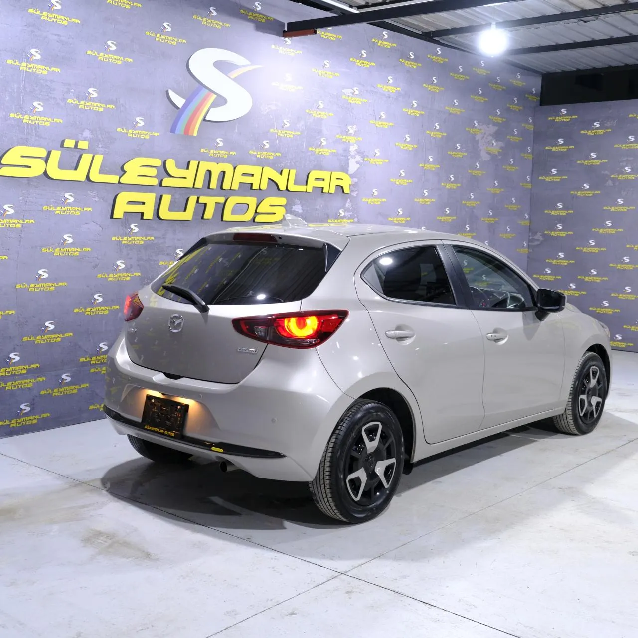 2023 Mazda 2 1.5 Kıbrıs | KKTC İkinci El Satılık Araba - Thumbnail 4