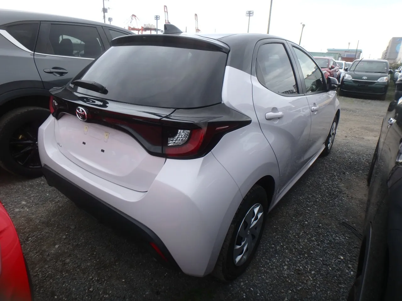 2022 Toyota Yaris 1.5 Kıbrıs | KKTC İkinci El Satılık Araba - Thumbnail 6