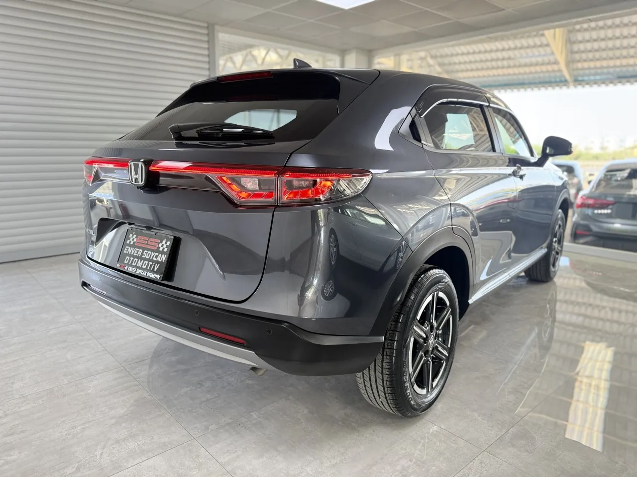 2023 Honda Vezel 1.5 i-VTEC CVT Kıbrıs | KKTC İkinci El Satılık Araba - Thumbnail 3