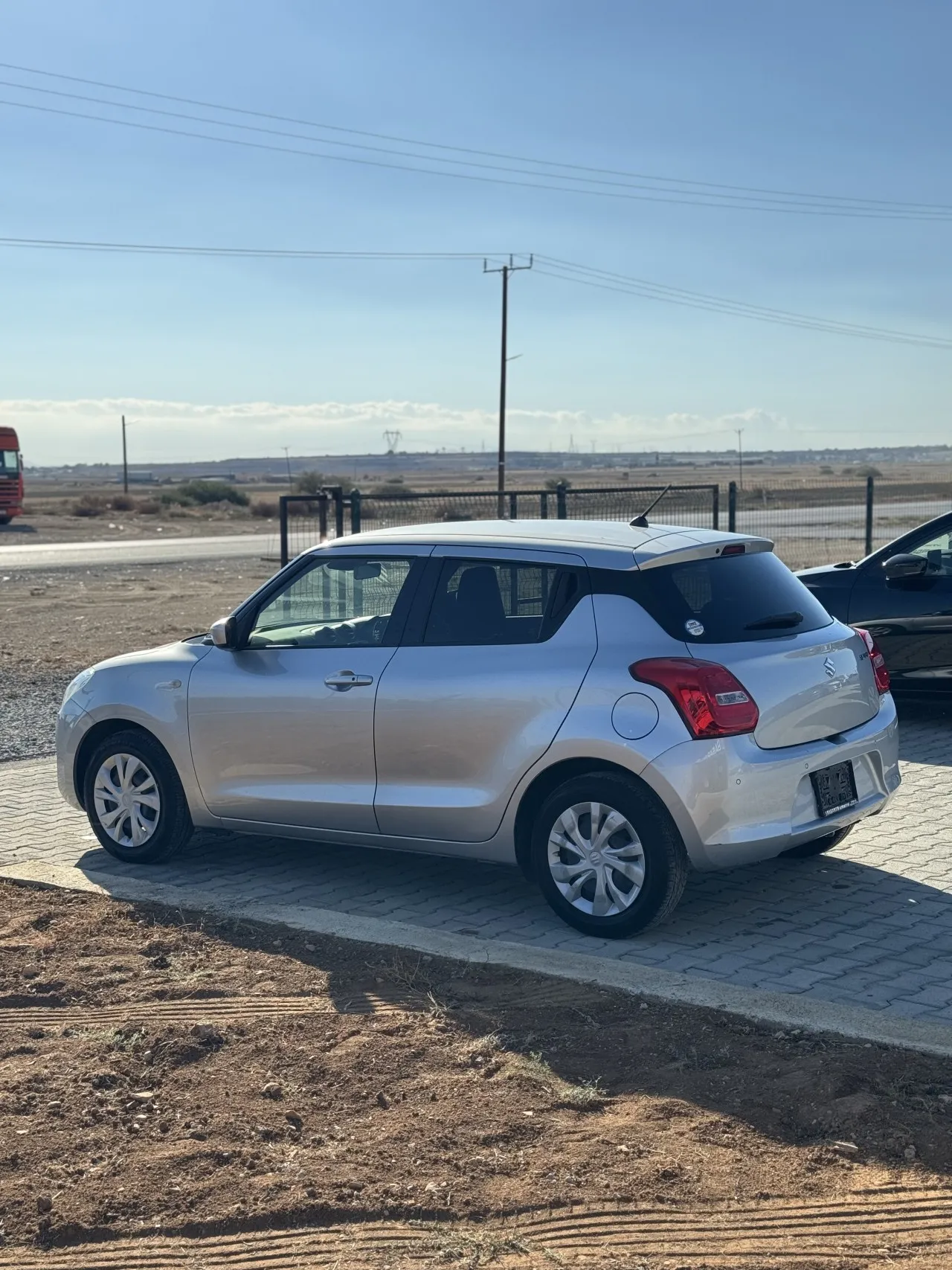 2021 Suzuki Swift 1.2 Kıbrıs | KKTC İkinci El Satılık Araba - Fotoğraf 1