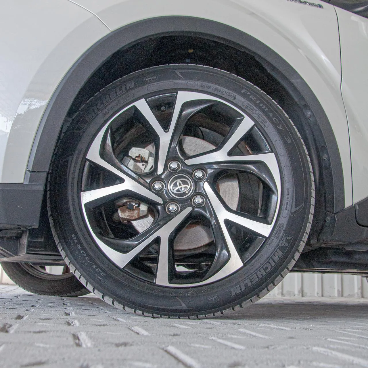 2020 Toyota C-HR 1.8 Hybrid Kıbrıs | KKTC İkinci El Satılık Araba - Thumbnail 4