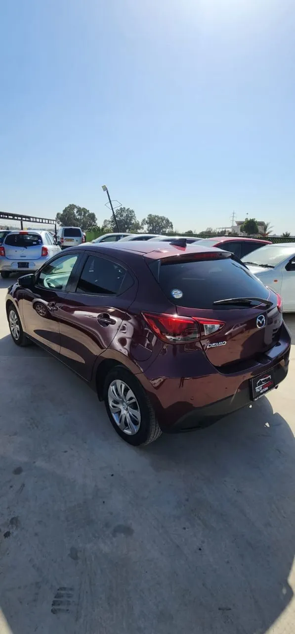 2019 Mazda Demio 1.5 Kıbrıs | KKTC İkinci El Satılık Araba - Thumbnail 5