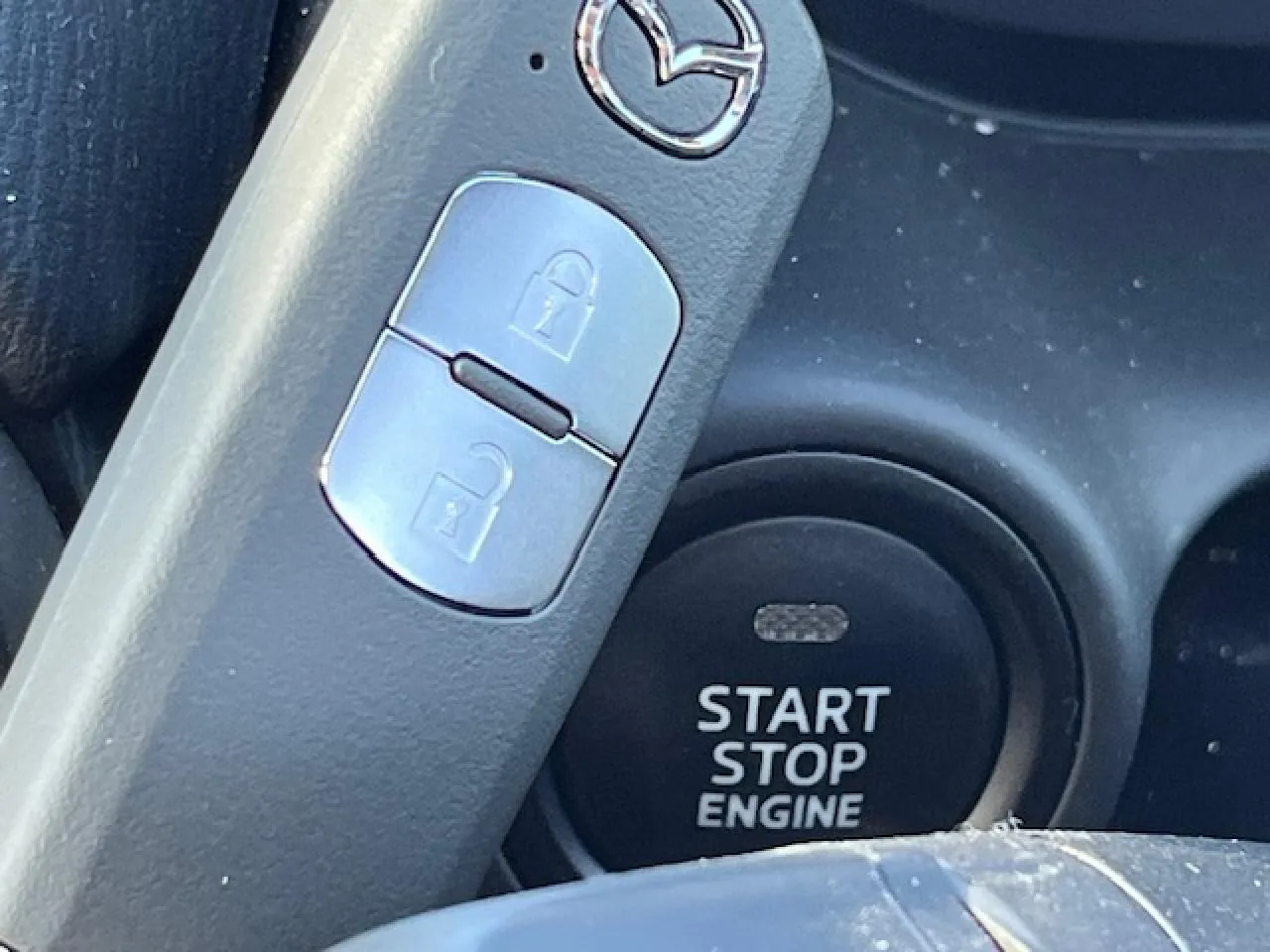 2023 Mazda 2 1.5 Skyactiv-D Kıbrıs | KKTC İkinci El Satılık Araba - Thumbnail 7