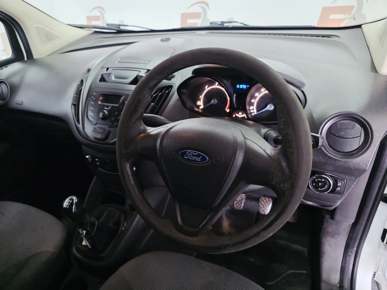 2014 Ford Transit Courier  Kıbrıs | KKTC İkinci El Satılık Araba - Thumbnail 6