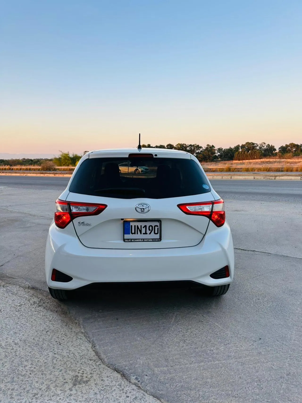 2019 Toyota Vitz 1.0 i 16V Kıbrıs | KKTC İkinci El Satılık Araba - Thumbnail 4